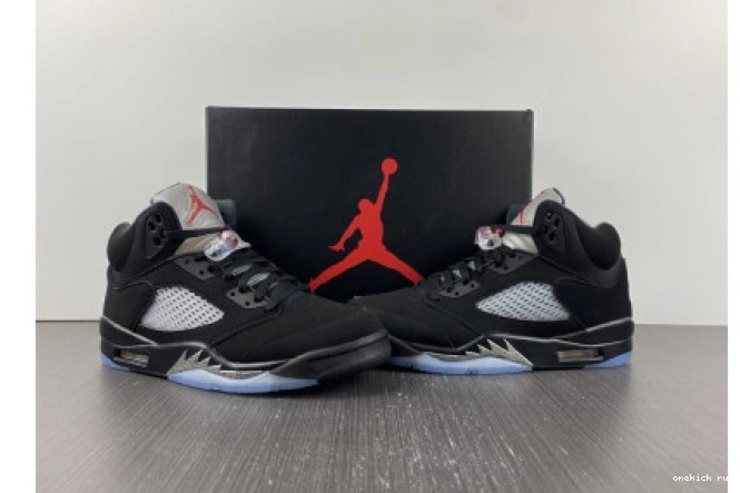 Onekick BLACK METALLIC AIR (2016) JORDAN 845035-003 5 0605